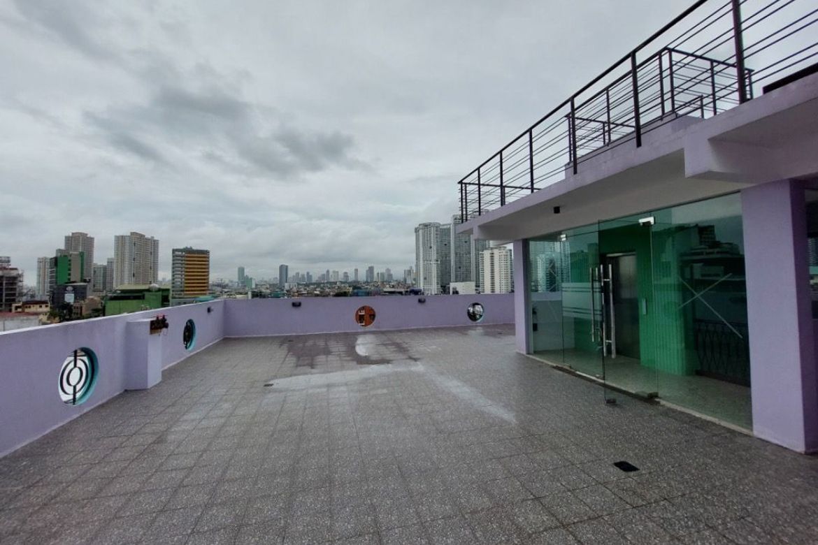 Shophouse for Sale in Poblacion, Makati, Metro Manila