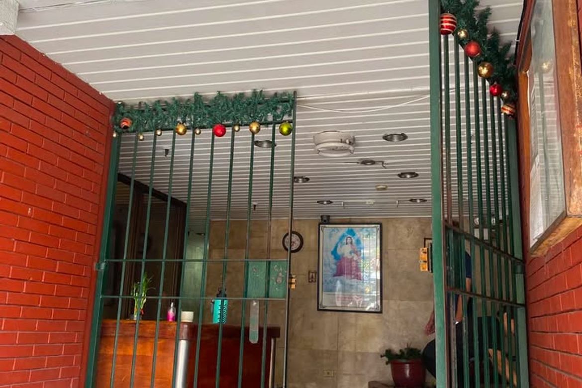 Shophouse for Sale in Poblacion, Makati, Metro Manila – photo 5