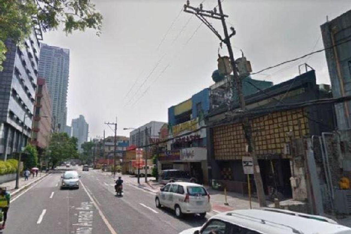 Shophouse for Sale in San Lorenzo, Makati, Metro Manila near MRT-3 Ayala – photo 2