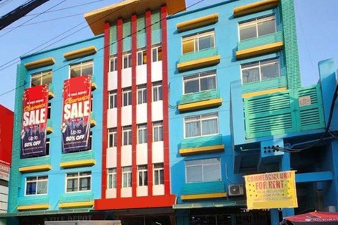 Shophouse for Sale in Santa Cruz, Manila, Metro Manila near LRT-1 Tayuman
