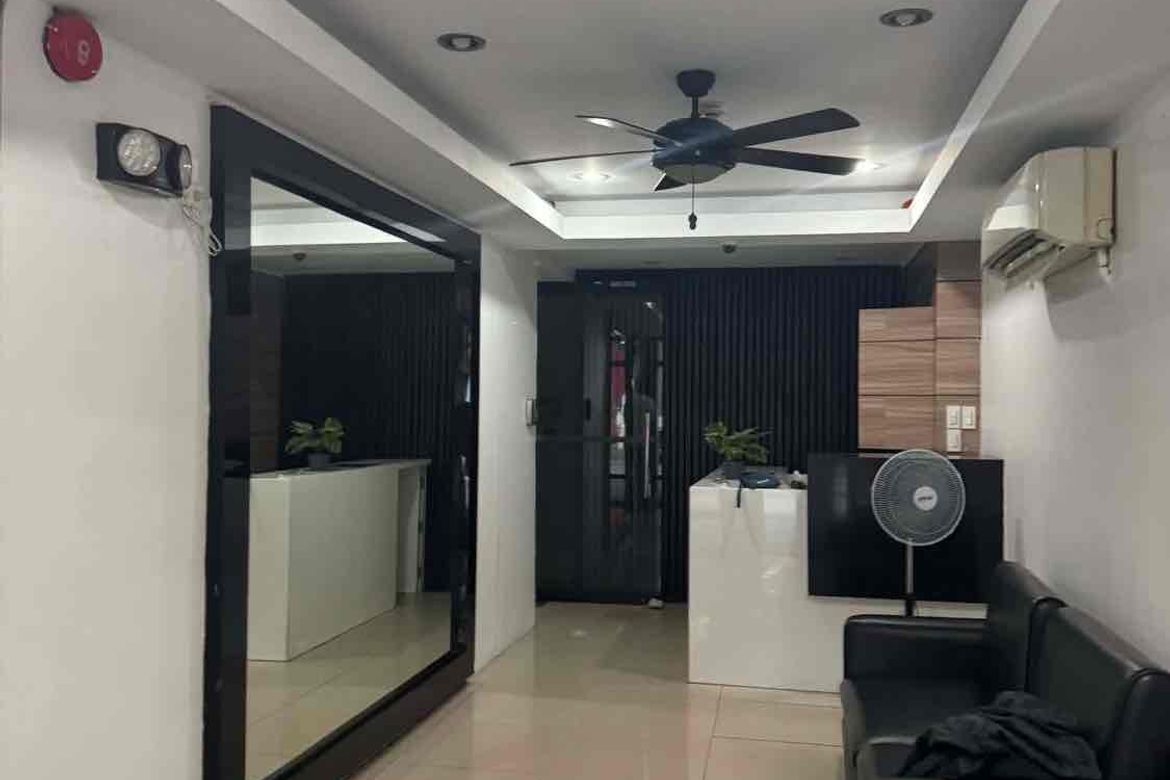 Shophouse for Sale in Socorro, Quezon City, Metro Manila near LRT-2 Araneta Center-Cubao – photo 2