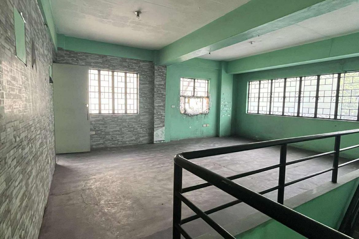 Shophouse for Sale in Tondo, Manila, Metro Manila near LRT-1 Tayuman – photo 3