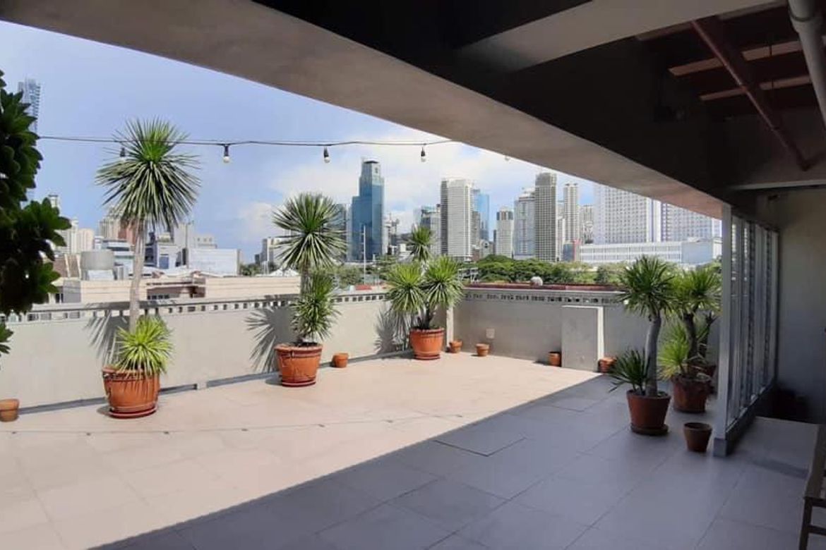 Shophouse for Sale in Urdaneta, Makati City near MRT-3 Buendia – photo 11
