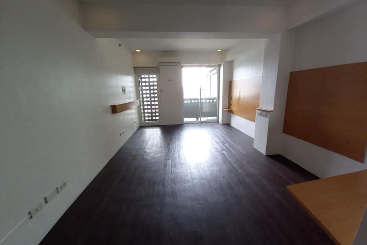 Shophouse for Sale in Urdaneta, Makati City near MRT-3 Buendia – photo 13