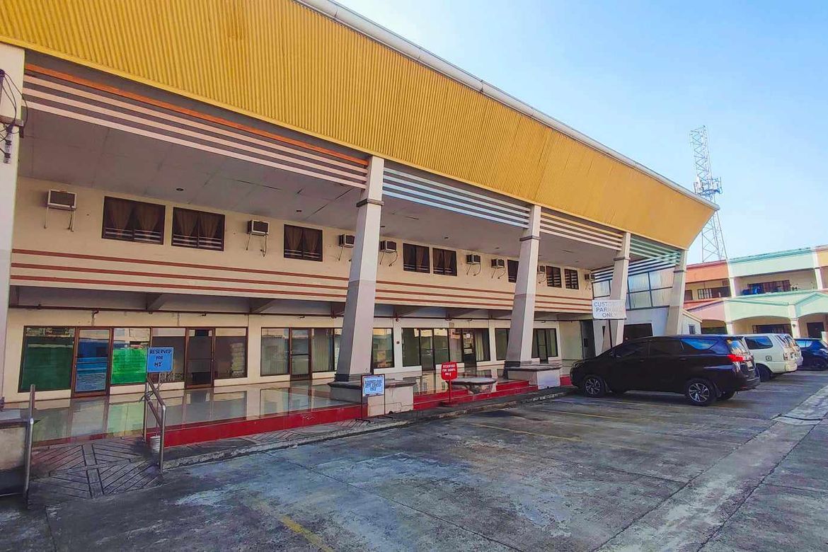 Shophouse for Sale in Villamonte, Bacolod, Negros Occidental – photo 4