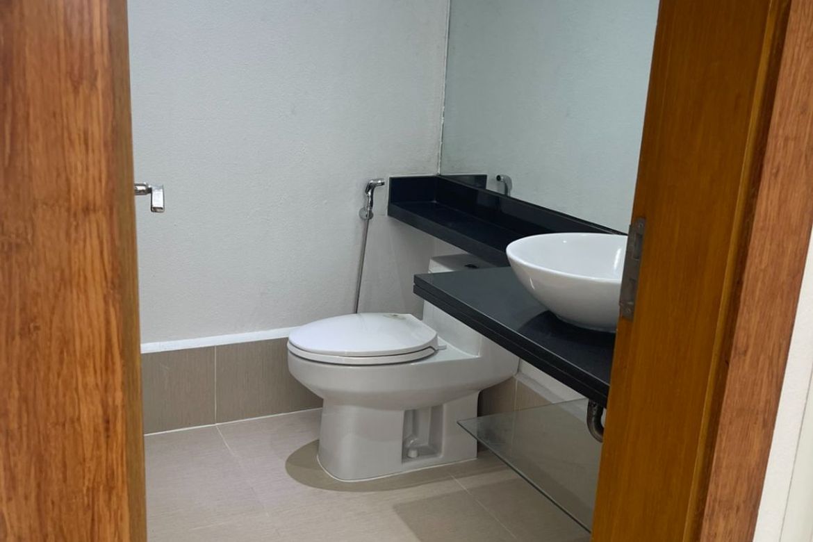 Townhouse for Sale in Bambang, Taguig, Metro Manila – photo 2