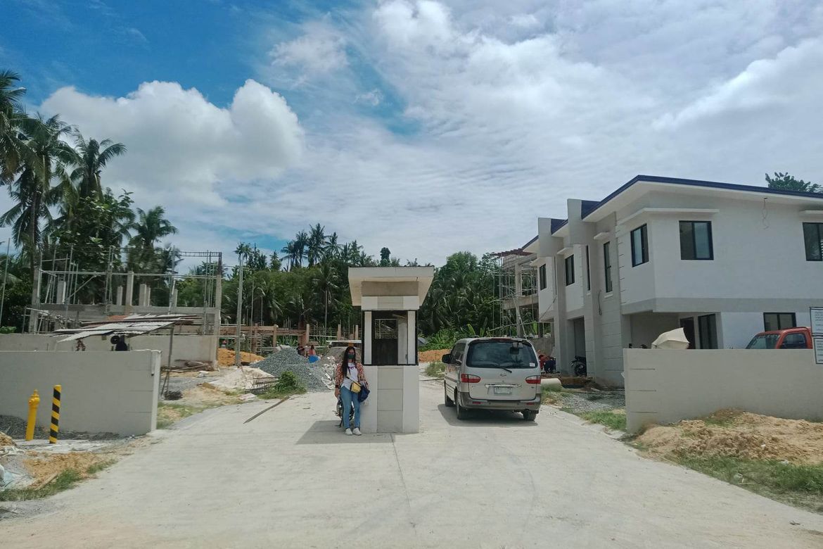 Townhouse for Sale in Can-Asujan, Carcar, Cebu – photo 3