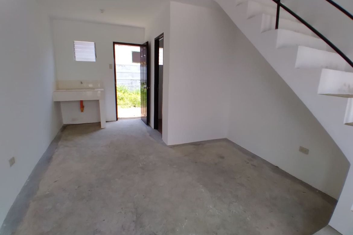 Townhouse for Sale in Miraga-Guibuangan, Santa Barbara, Iloilo – photo 7