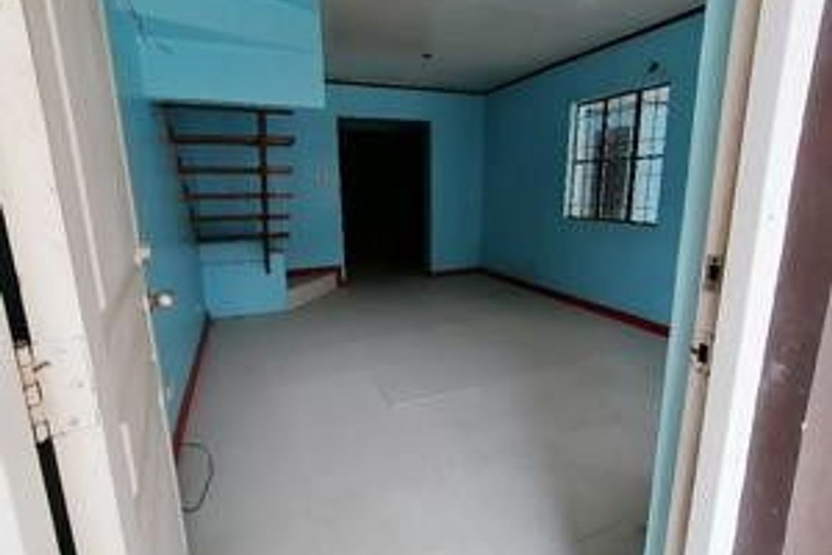 Townhouse for Sale in Molino IV, Bacoor, Cavite – photo 2