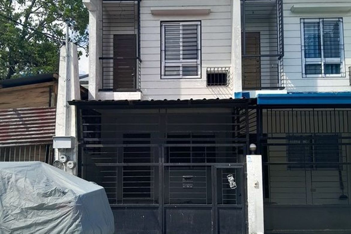 Townhouse for Sale in Pamplona Tres, Las Piñas, Metro Manila