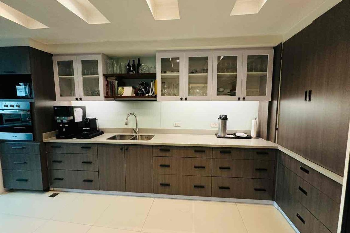Townhouse for Sale in Pasadeña, San Juan, Metro Manila near LRT-2 Gilmore – photo 3