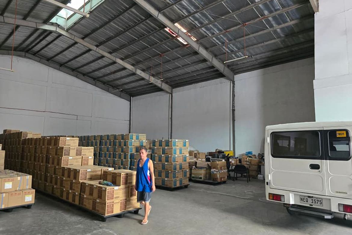 Warehouse / Factory for Rent in Barangay 97, Pasay, Metro Manila near MRT-3 Taft Avenue photo 3