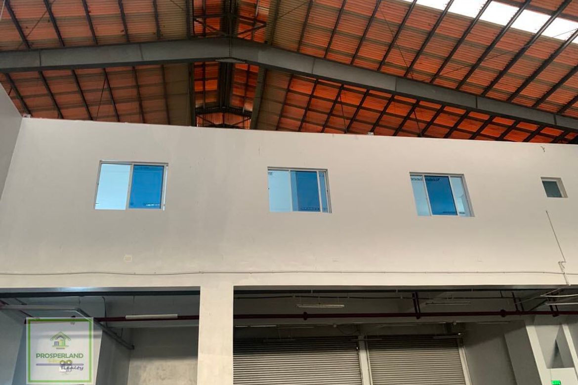 Warehouse / Factory for Rent in Barangay Tres, Cabuyao, Laguna photo 3