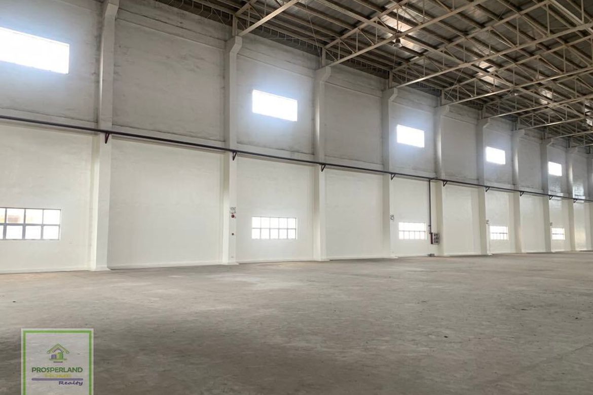 Warehouse / Factory for Rent in Barangay Tres, Cabuyao, Laguna photo 3