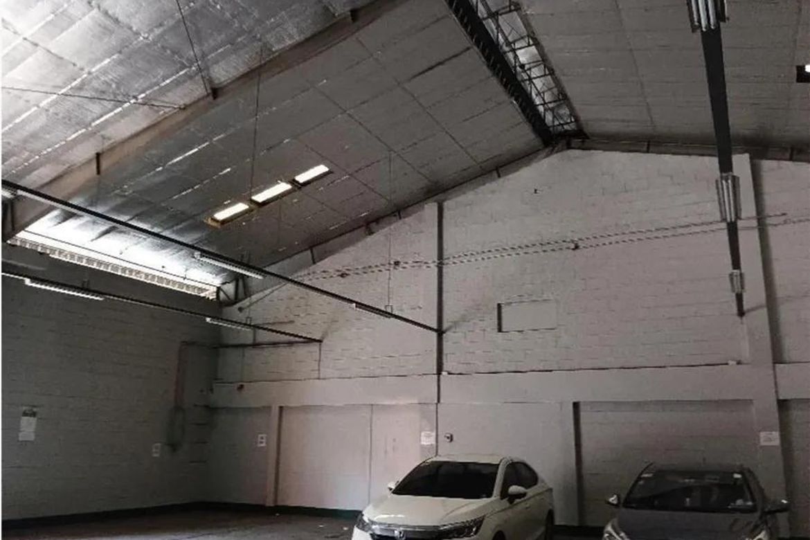 Warehouse / Factory for Rent in Bel-Air, Makati, Metro Manila photo 2