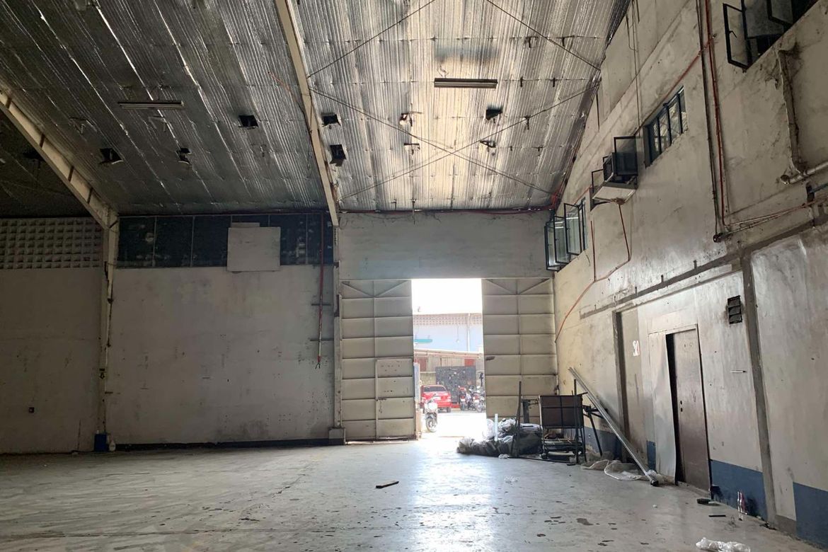 Warehouse / Factory for Rent in Libis, Quezon City, Metro Manila photo 4