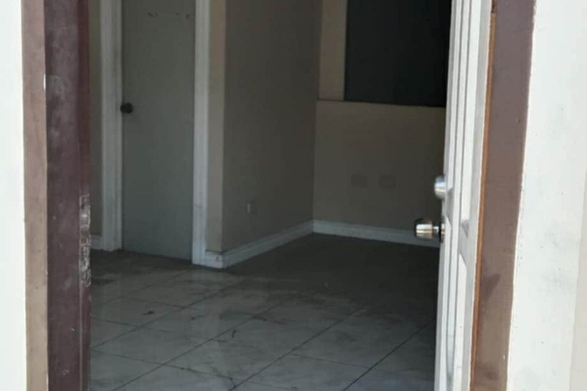 Warehouse / Factory for Rent in Matina Crossing, Davao City, Davao del Sur photo 3