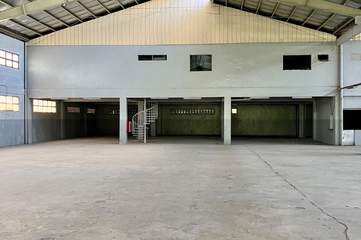 Warehouse / Factory for Rent in Muzon, Taytay, Rizal photo 8