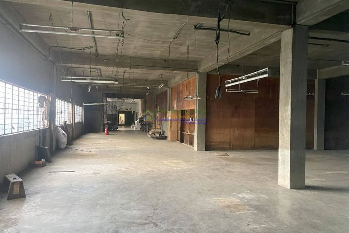 Warehouse / Factory for Rent in San Nicolas, Pasig, Metro Manila photo 4