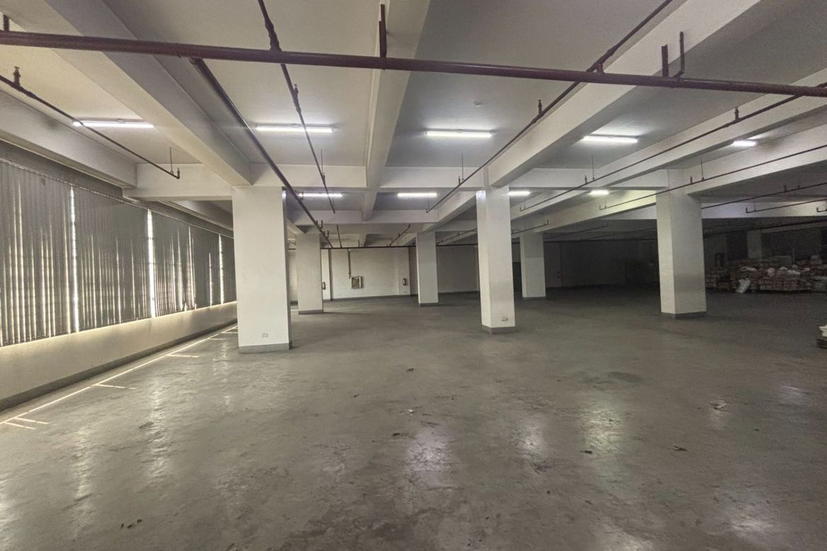 Warehouse / Factory for Rent in Tatalon, Quezon City, Metro Manila photo 4