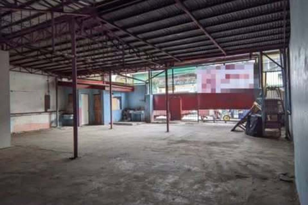 Warehouse / Factory for Rent in Wack-Wack Greenhills, Mandaluyong, Metro Manila near MRT-3 Ortigas