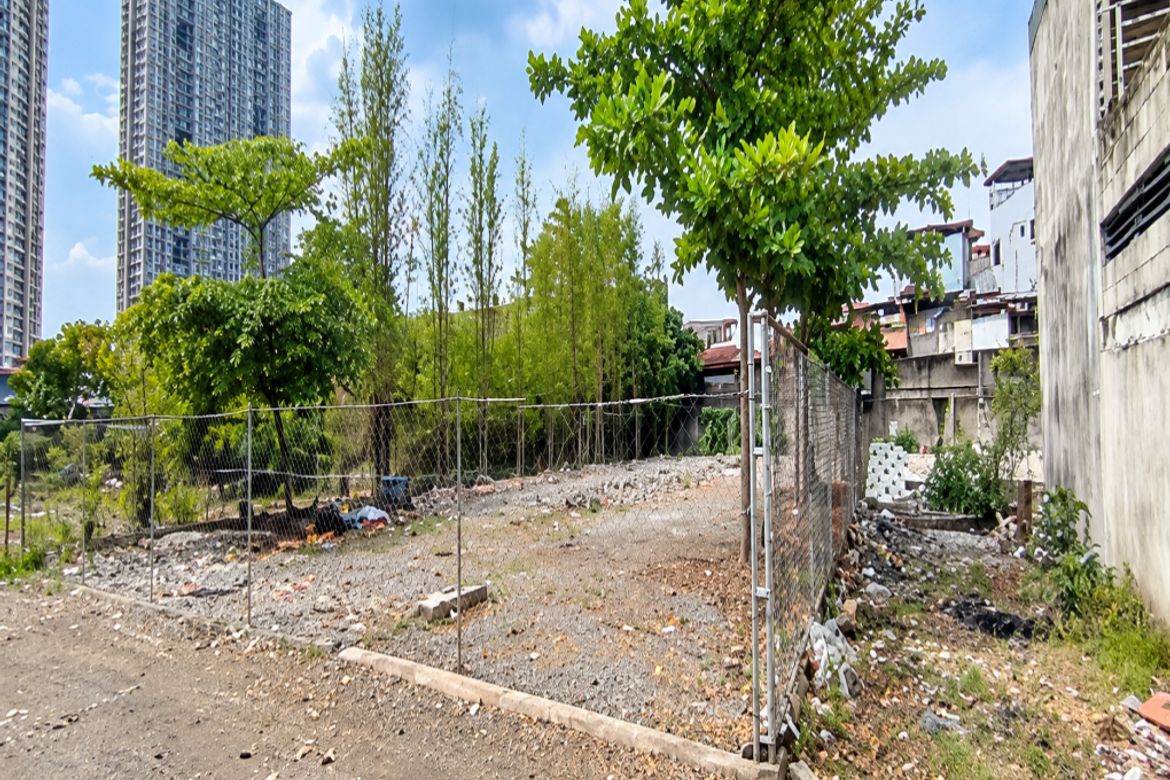 Warehouse / Factory for Sale in Apolonio Samson, Quezon City, Metro Manila near LRT-1 Balintawak – photo 4