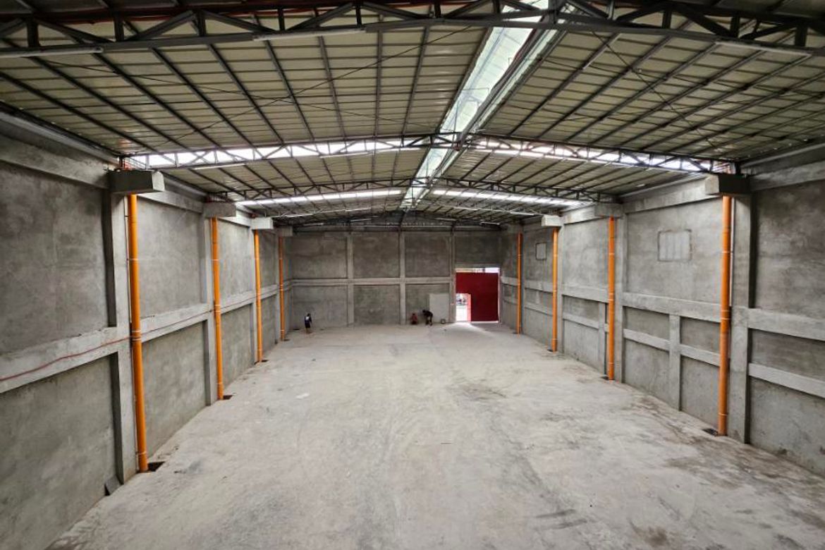 Warehouse / Factory for Sale in Barangay 174, Caloocan, Metro Manila – photo 2