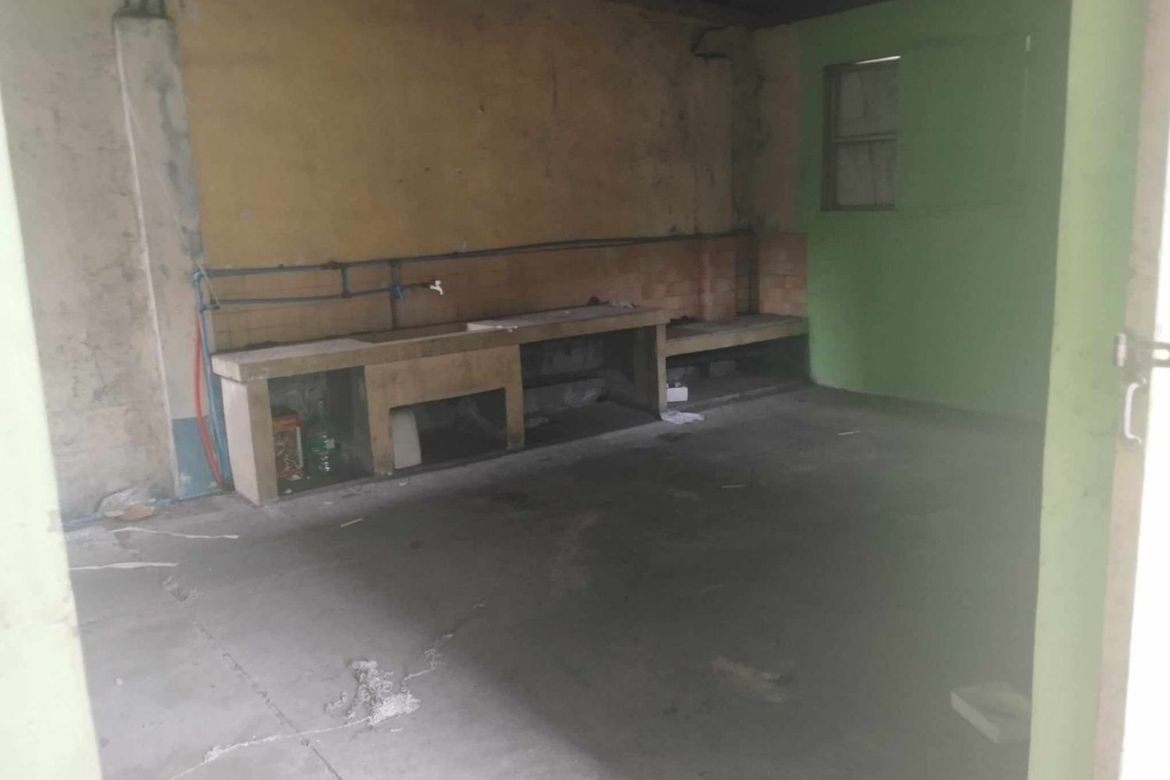 Warehouse / Factory for Sale in Barangay 181, Caloocan, Metro Manila