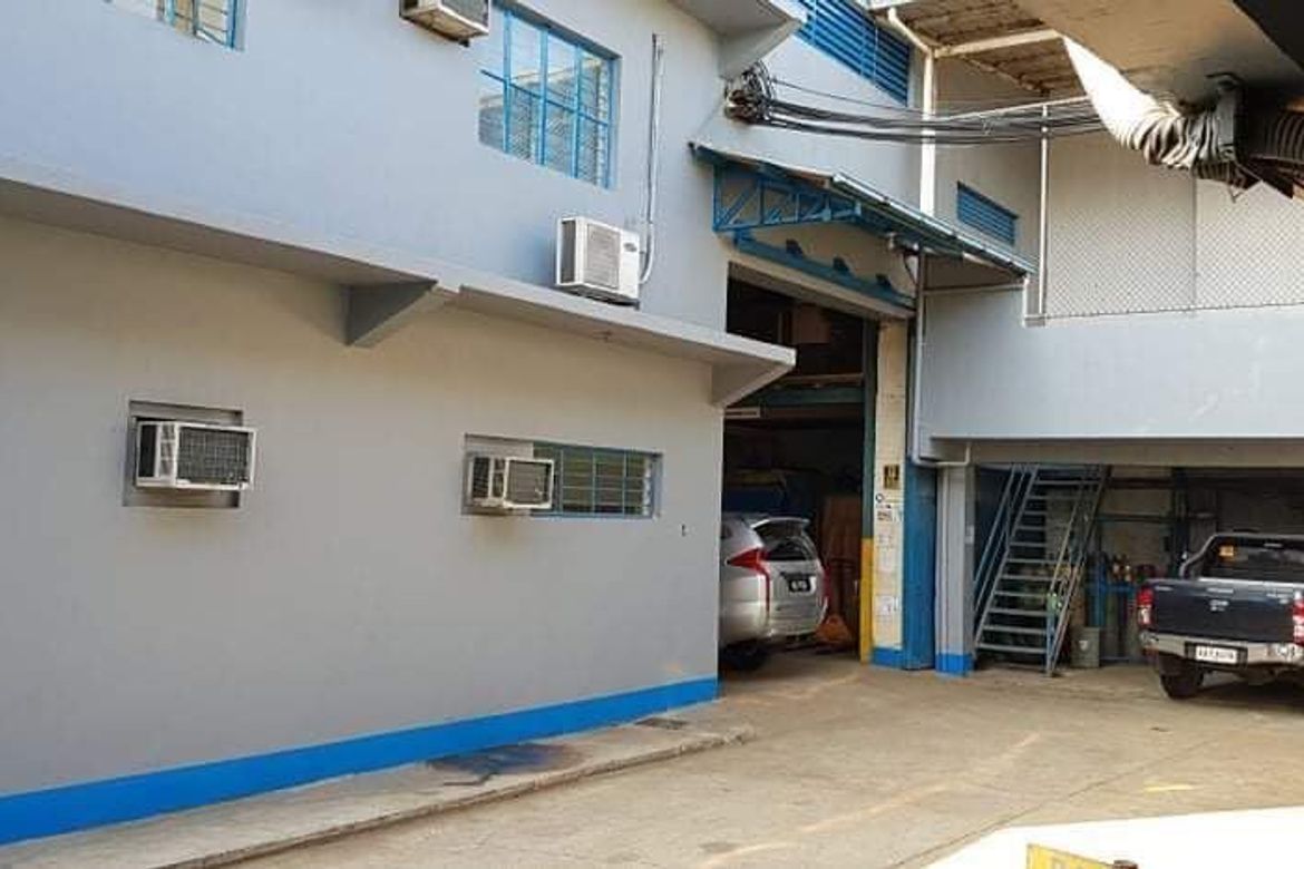 Warehouse / Factory for Sale in BGC, Taguig, Metro Manila – photo 2