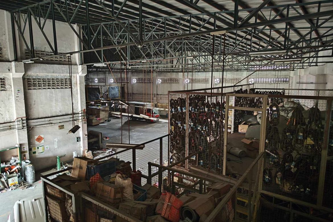 Warehouse / Factory for Sale in Canumay, Valenzuela, Metro Manila