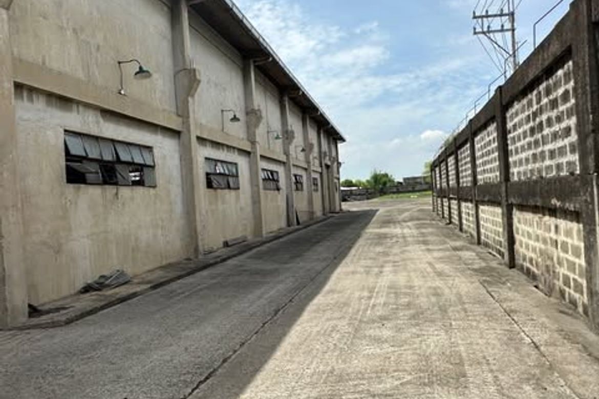Warehouse / Factory for Sale in Canumay, Valenzuela, Metro Manila – photo 2