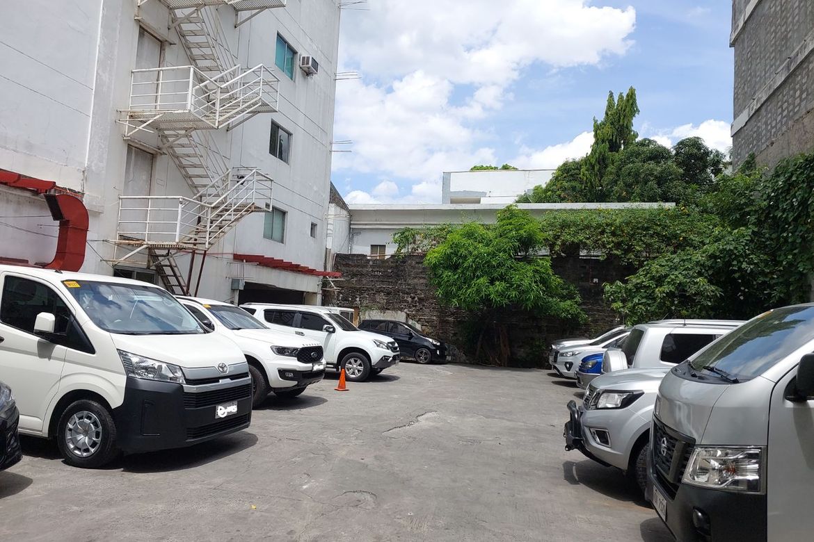 Warehouse / Factory for Sale in Don Galo, Parañaque, Metro Manila – photo 2