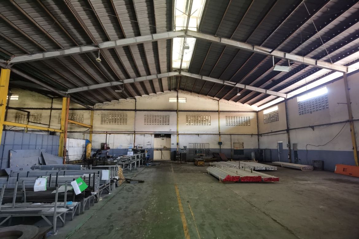 Warehouse / Factory for Sale in Maduya, Carmona, Cavite