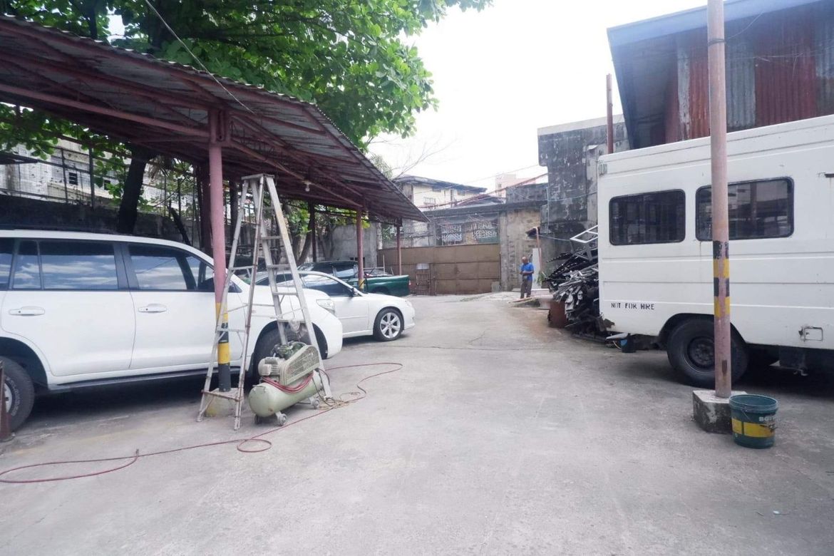 Warehouse / Factory for Sale in Malate, Manila, Metro Manila near LRT-1 Vito Cruz – photo 4