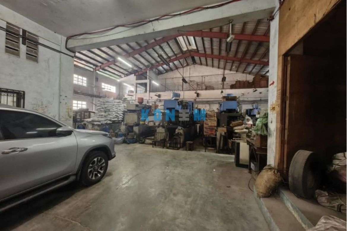 Warehouse / Factory for Sale in Malinta, Valenzuela, Metro Manila – photo 8