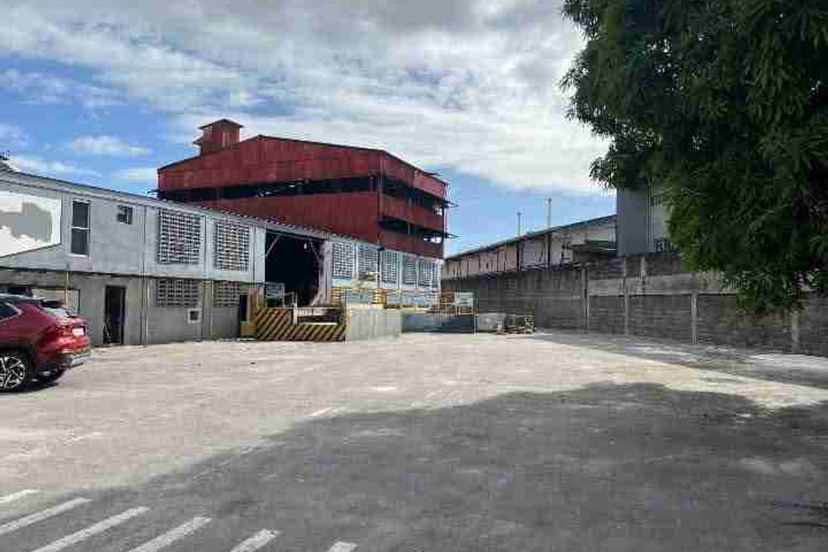 Warehouse / Factory for Sale in Marcelo Green Village, Parañaque, Metro Manila – photo 2