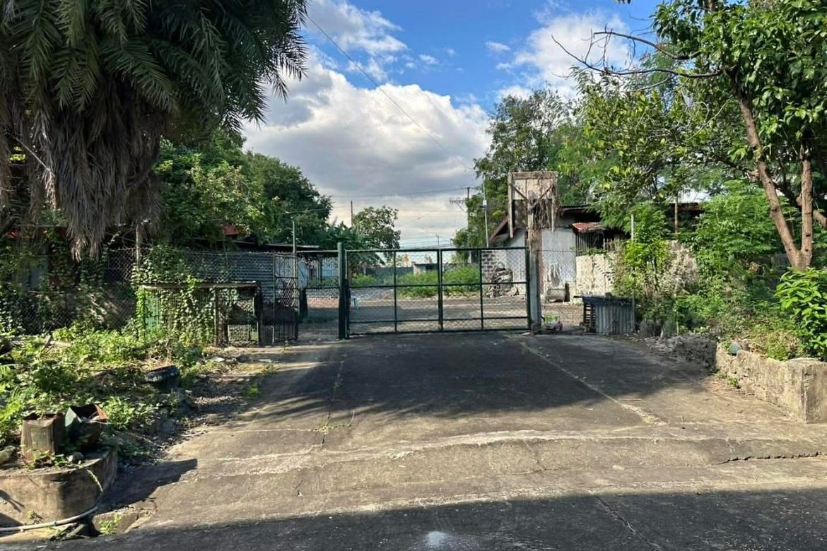 Warehouse / Factory for Sale in Merville, Parañaque, Metro Manila – photo 5