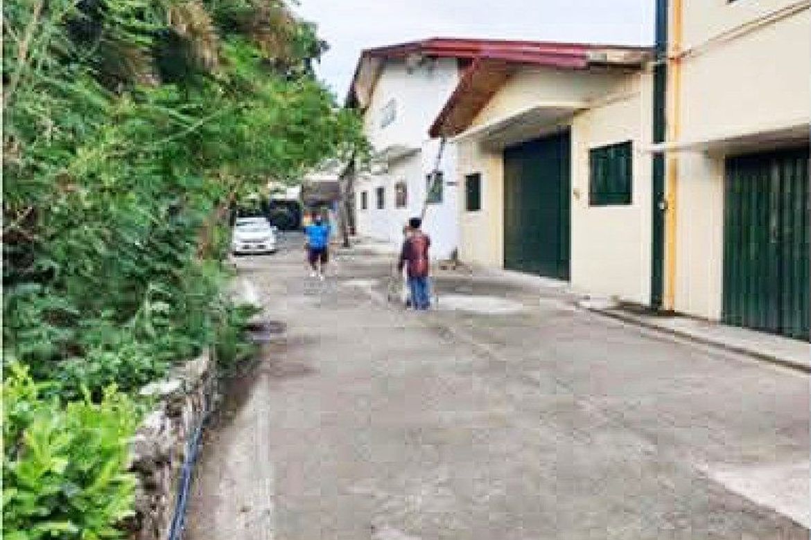 Warehouse / Factory for Sale in Sun Valley, Parañaque, Metro Manila
