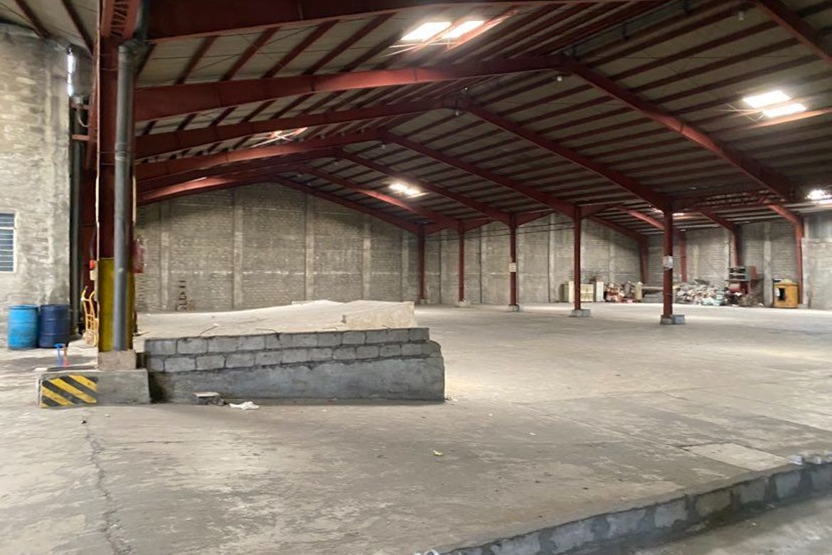 Warehouse / Factory for Sale in Sun Valley, Parañaque, Metro Manila – photo 2