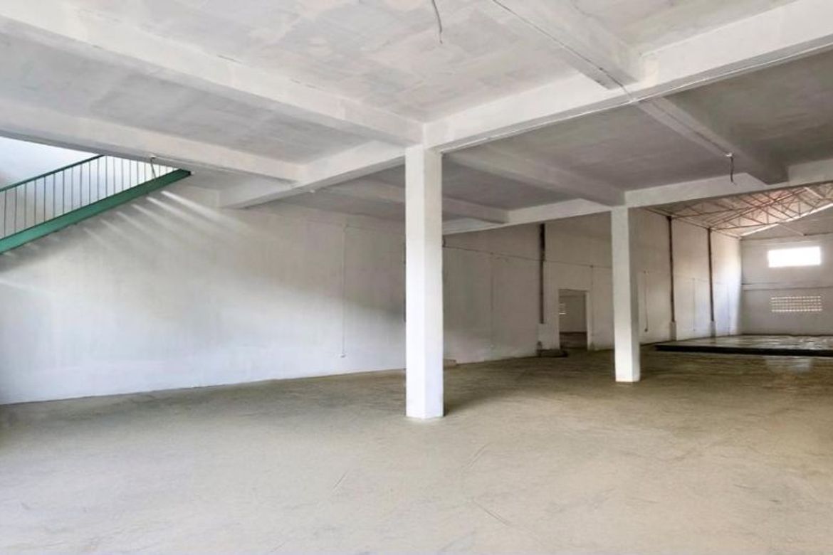 Warehouse / Factory for Sale in Tunasan, Muntinlupa, Metro Manila – photo 3